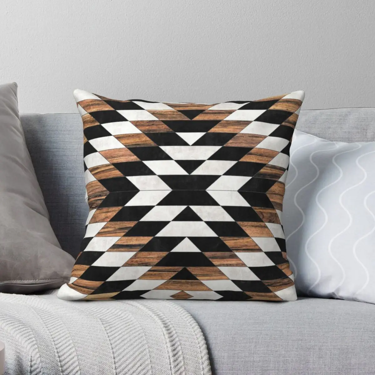 

Наволочка для подушки с принтом ацтекского бетона, 45x45