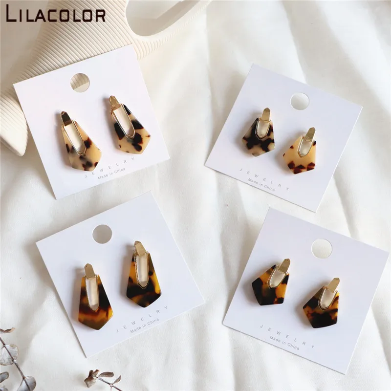 

Leopard Acrylic Geometric Polygon Round Hollow Metal Stud Earrings for Women Gifts Party Wedding Fashion Jewelry Brincos