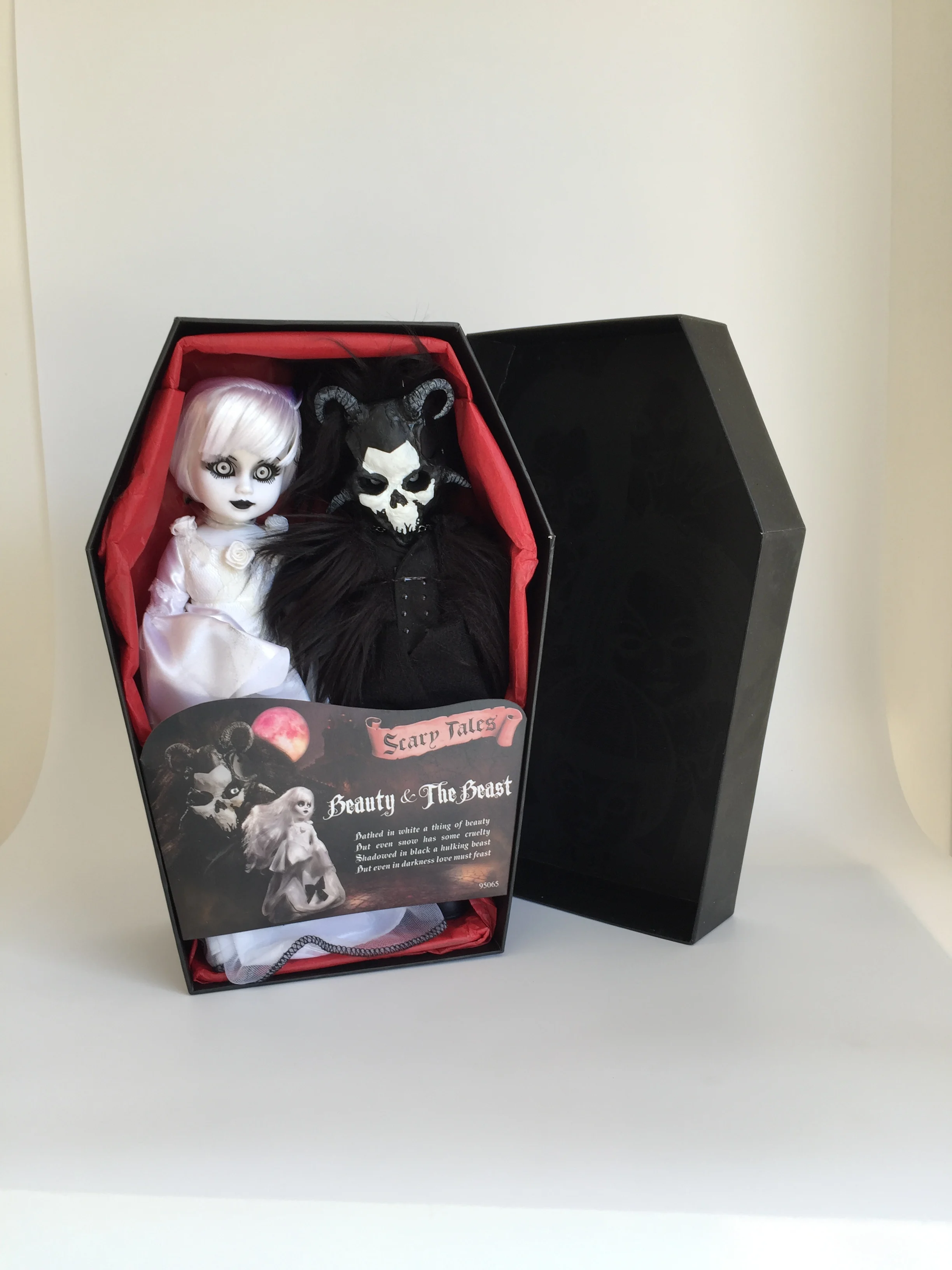 Hot Living Dead Dolls Beauty And The Beast Scary Tales 10" Mezco Action