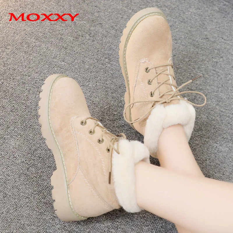 

2019 New Suede Snow Boots Women With Fur Warm Plush Winter Boots Comfort Round Toe Lace Up Ankle Boots Flat Non-Slip botas mujer