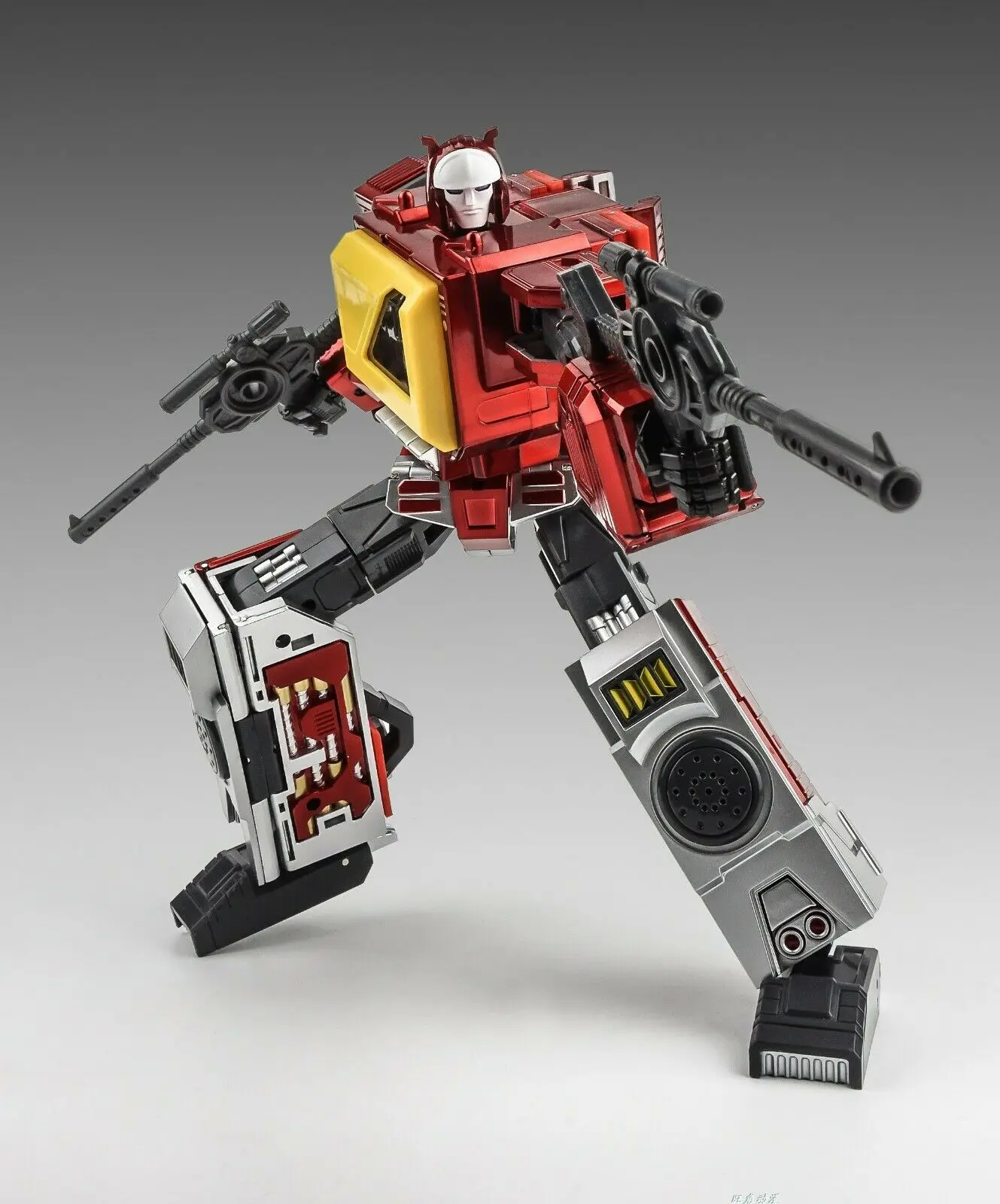 

Transformartion TOYTransistor MP Blaster Metal Color New instock