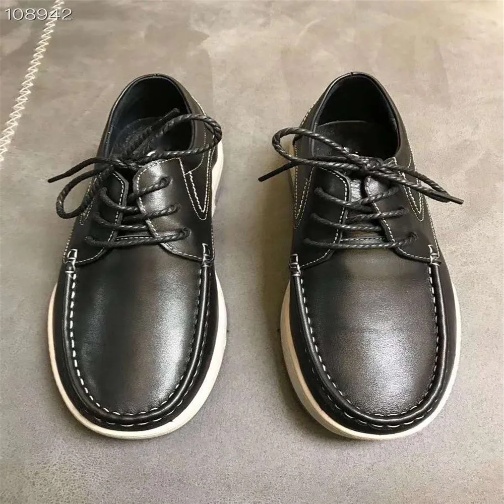 

The new spring and summer of 2020 men's shoes round head business casual men's sandals fashion rubber soft bottom joker true lea