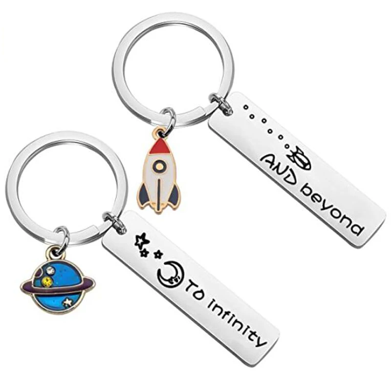 2 Pcs Paare Schlüsselbund Schlüsselbund ICH Liebe Sie zur Unendlichkeit und Über Freund Freundin Geschenk BFF Tochter Sohn Jungen Mädchen geschenk