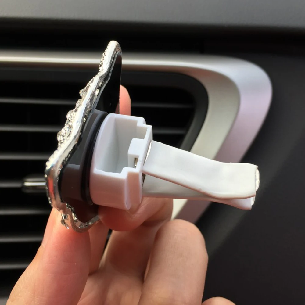 Автомобильный освежитель воздуха в авто интерьерный Декор Арома автомобильный диффузор вентиляционный зажим Алмазный леопард Твердый парфюм Bling автомобильные аксессуары авто