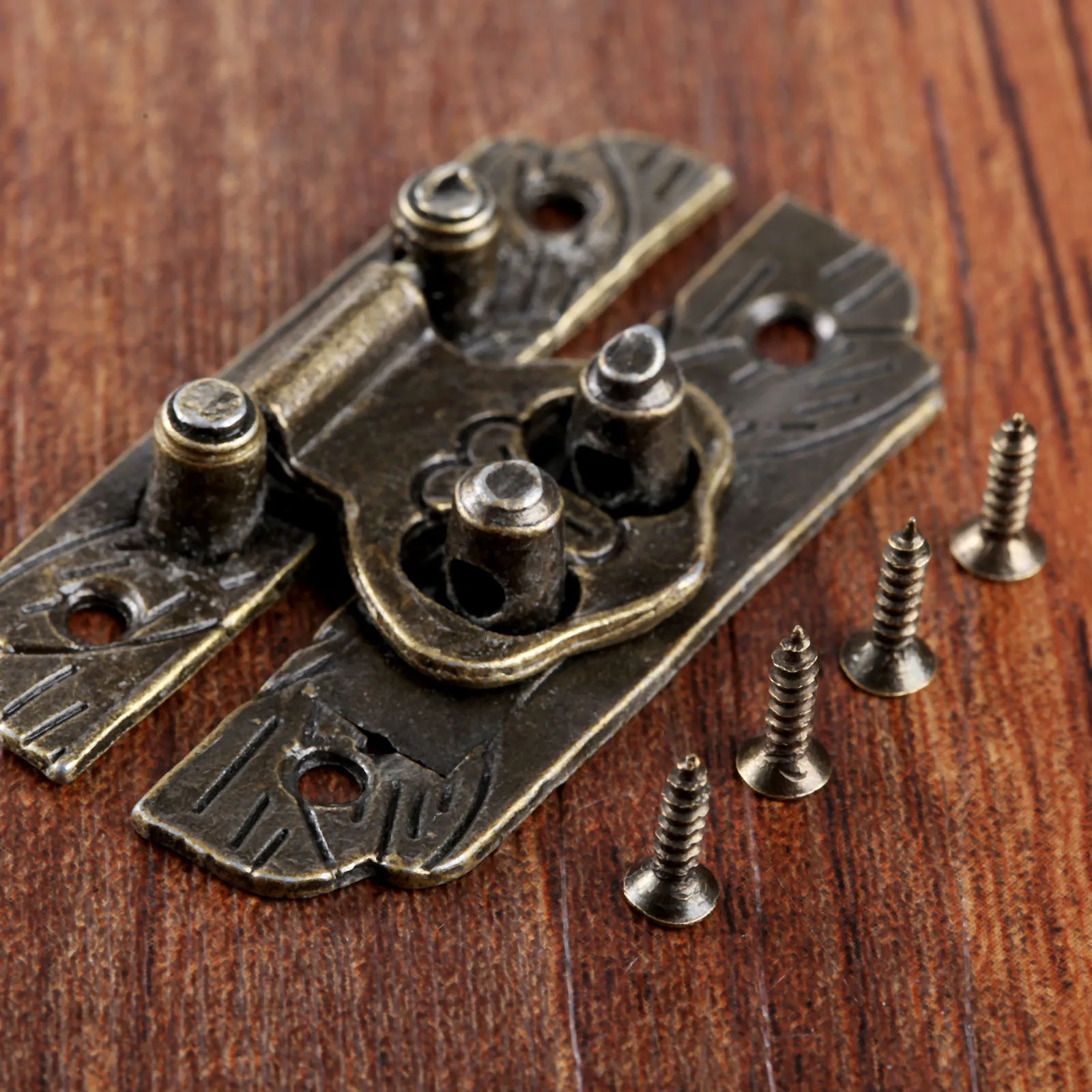 5pcs Latch Hasps with screws Antique Bronze Padlocks Zinc Alloy Buckle lock 25*48mm Jewelry Wooden Box Wine Case Retro hardware