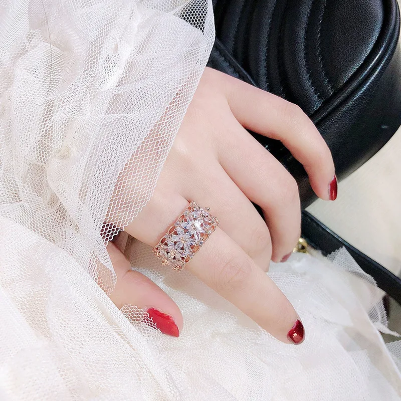 

2019 New Korean Version Crystal Ring Geometric Ring Elegant for Women Opening Rings Gift Anniversary