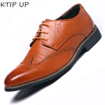 

2019 New High Quality Genuine Leather Men Brogues Shoes Lace-Up Bullock Business Dress Men Oxfords Shoes Male Formal Shoes