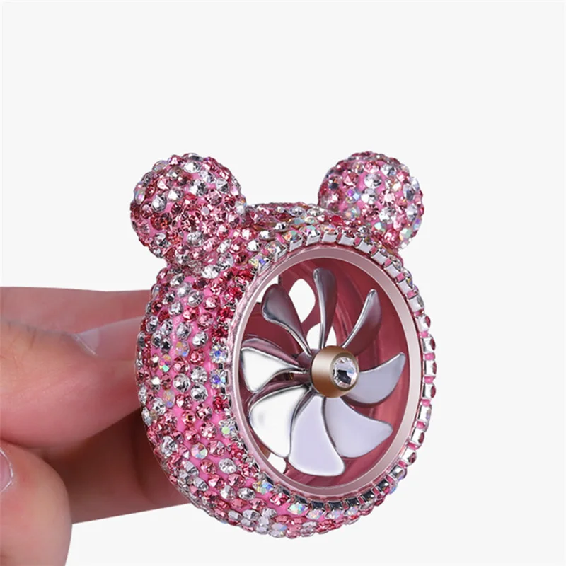 Bling Crystal Car Perfume Outlet Vent Clip Car Air freshener Interior In Auto Accessories For Girl Ladies Women Car Fragrance