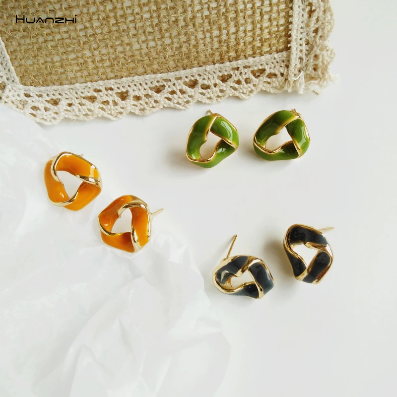 HUANZHI новые трендовые простые кривые искажения геометрические треугольные Необычные капельные глазури серьги-гвоздики для женщин и девушек вечерние подарки