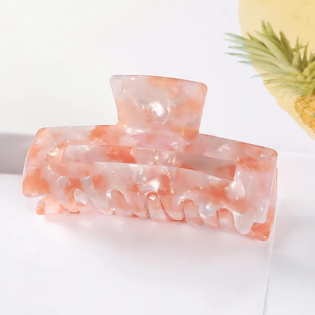 Bilandi 2021 New Hair Claw Large Geometric Hollow Square Tortoiseshell Leopard Acetate Hair Clip For Women Hair Accessories NO.21-8.3 cm