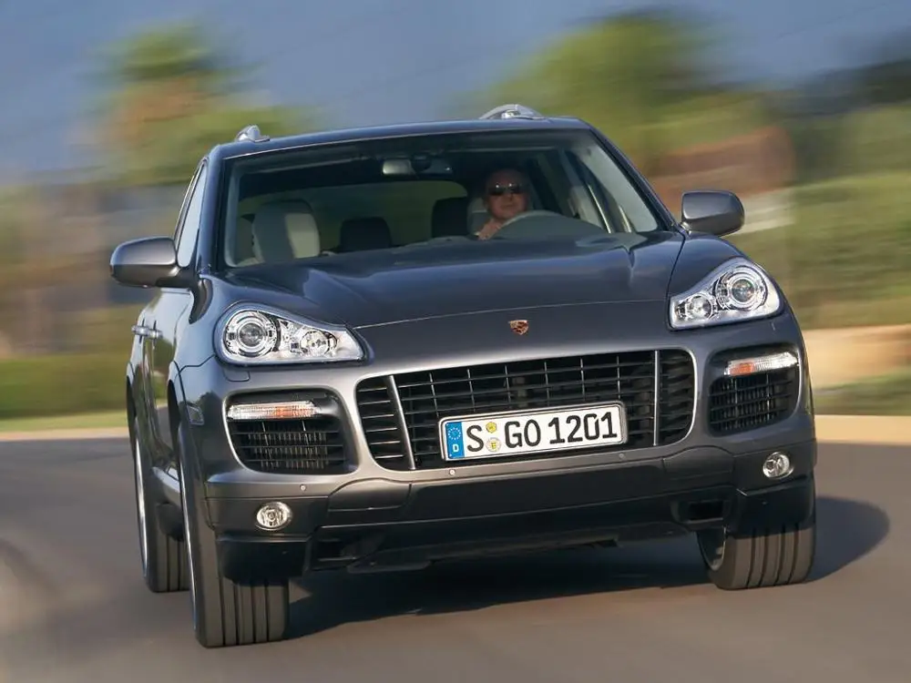 Сделано для PORSCHE CAYENNE(08-10 лет) крышка объектива фары