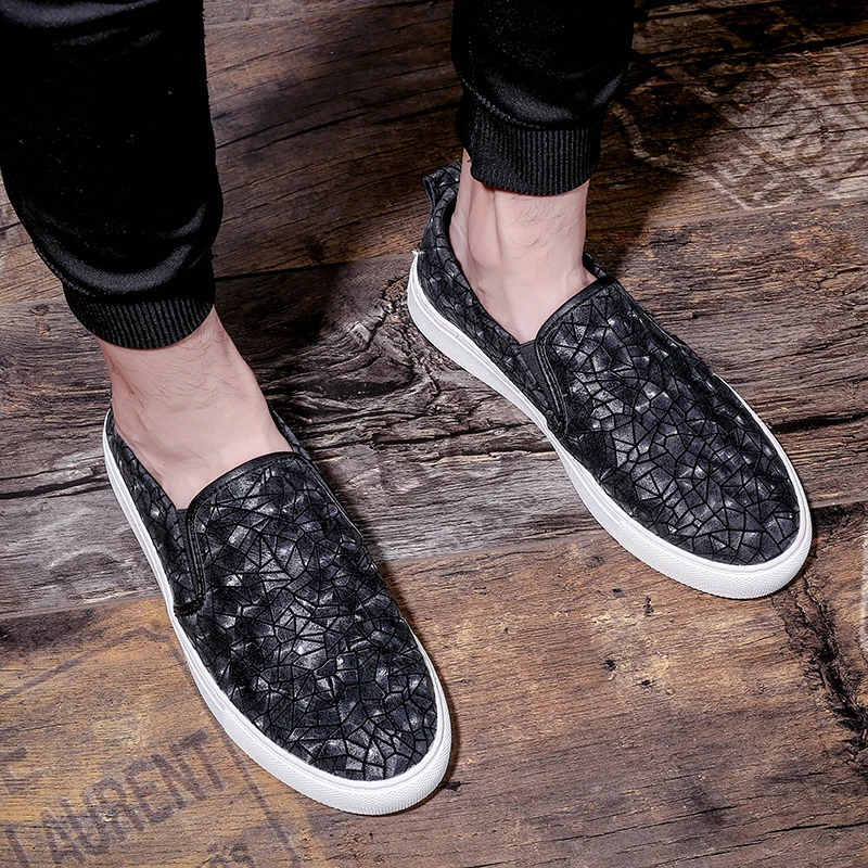 

HEINRICH Handmade High Quality Leather Casual Shoes Men Slip-On Geometric Mens Loafers Fashion Anti-Slip Driving Shoes Man Tenis