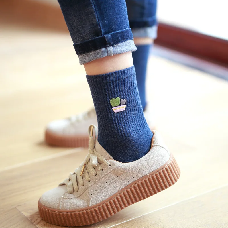 Осенние модные женские модные носки хлопок фрукты вышивка дезодорант удобные короткие новые эластичные носки для женщин