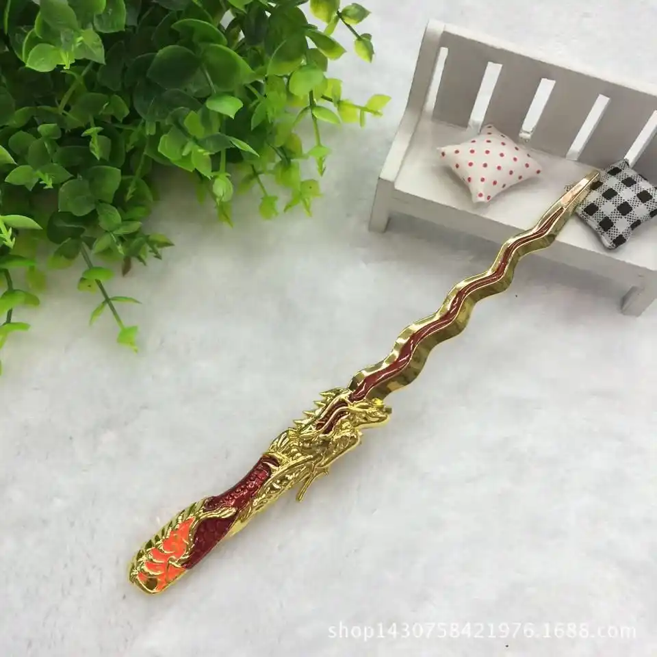 New Cf Alloy Weapon Model Key Chains Hero Weapon Malay Sword And Axe M416 Key Chain Online Game Peripheral Key Ring Pendant Key Chains Aliexpress