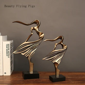 

2Pcs Direct sales new product explosion fashion design couple character sculpture decoration ornaments living room porch