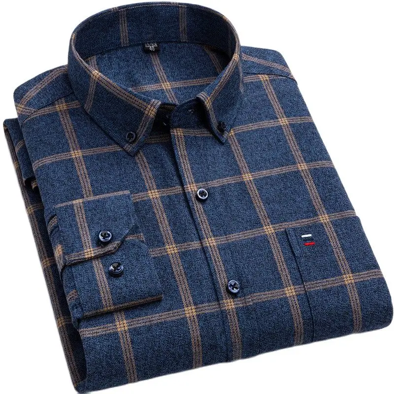 Camicia uomo scozzese con etichetta logo