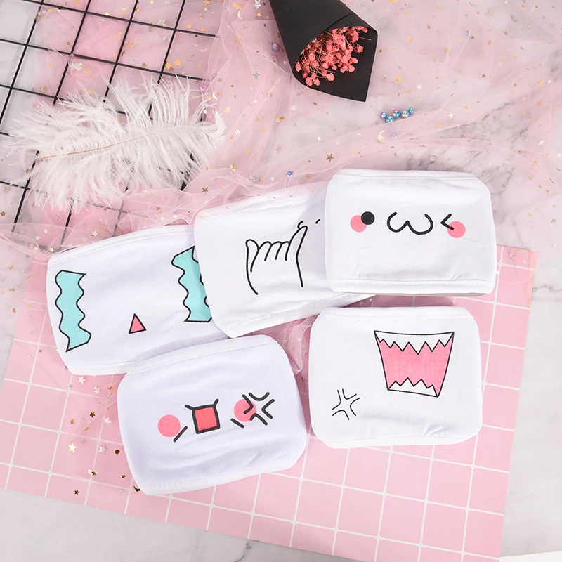 Women/Men Cartoon Face Mask White Anti-Dust Cotton Mouth Mask Mouth Muffle Face Mask Emotiction Masque Kpop Masks
