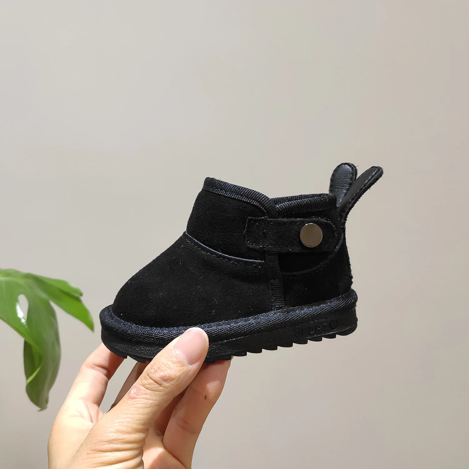 CCTWINS/детская обувь; коллекция года; Сезон Зима; модные детские зимние ботинки; детская черная обувь из натуральной кожи; повседневные теплые короткие ботинки для девочек; SNB047 - Цвет: Черный