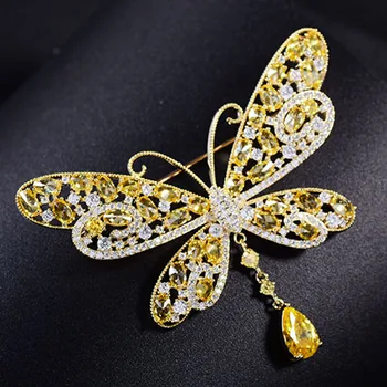 

Luxury Zircon Butterfly Tassel Rhinestone Brooch Lapel Pin Badges Crystal Insect Enamel Pins and Brooches for Women Jewelry Gift