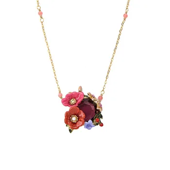 

Winter Garden Series Red Flowers Poppy Gem Pendant Necklaces For Women Fashion Jewelry Simple Elegant Accessories