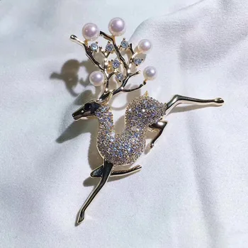 

Wholesale Sale Elegant Brooches Retro Crystal Brooches For Women