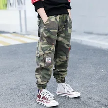 Тонкие брюки для мальчиков; коллекция года; сезон осень; западный стиль; летняя детская одежда; сезон весна-осень; Детский комбинезон на лямках; камуфляжные брюки