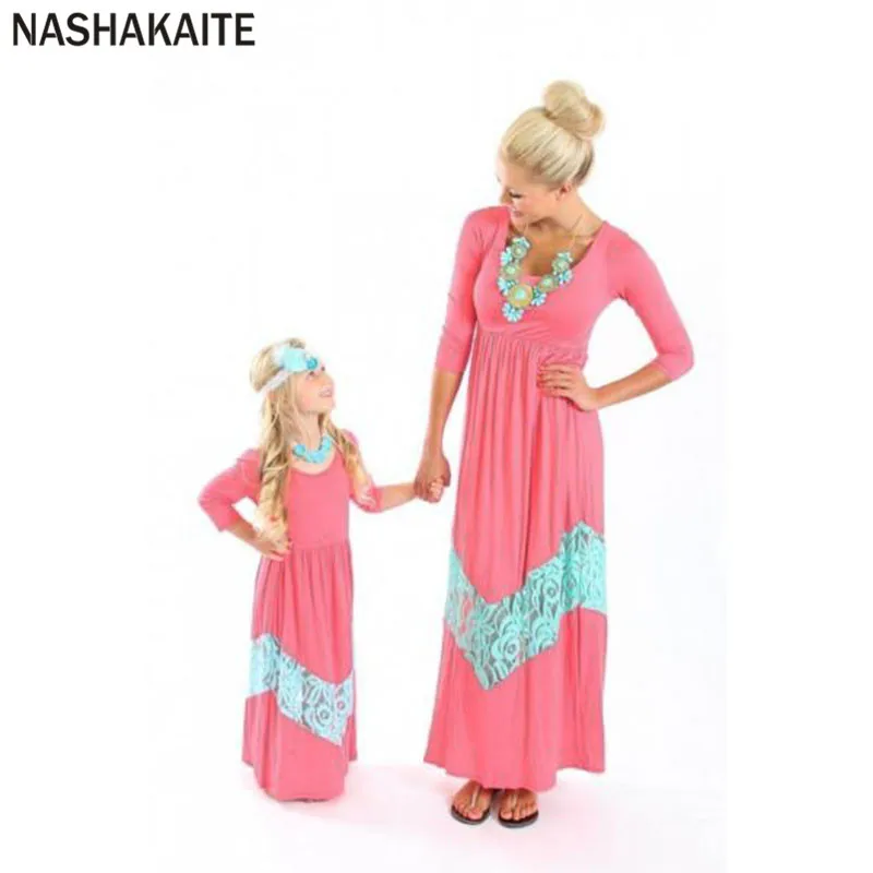 

NASHAKAITE Mum Daughter Clothes Autumn Winter Solid Lace Patchwork Long Sleeve Dress Mother Daughter Dresses Matching Outfits