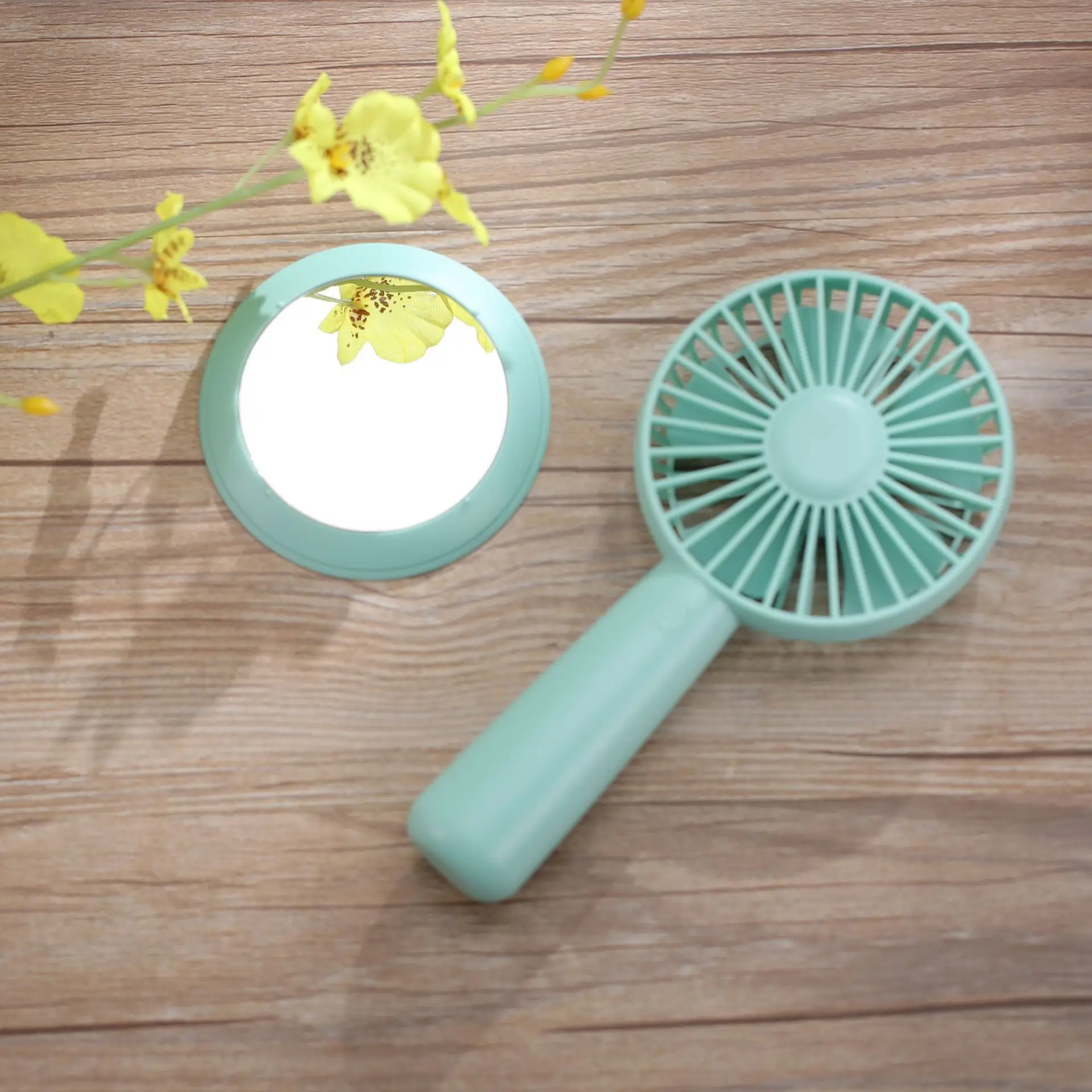 

Summer Hot Sales Creative Hand-Held Mirror Fan Convenient USB Fan Desktop Rechargeable Fan Office Small Fan