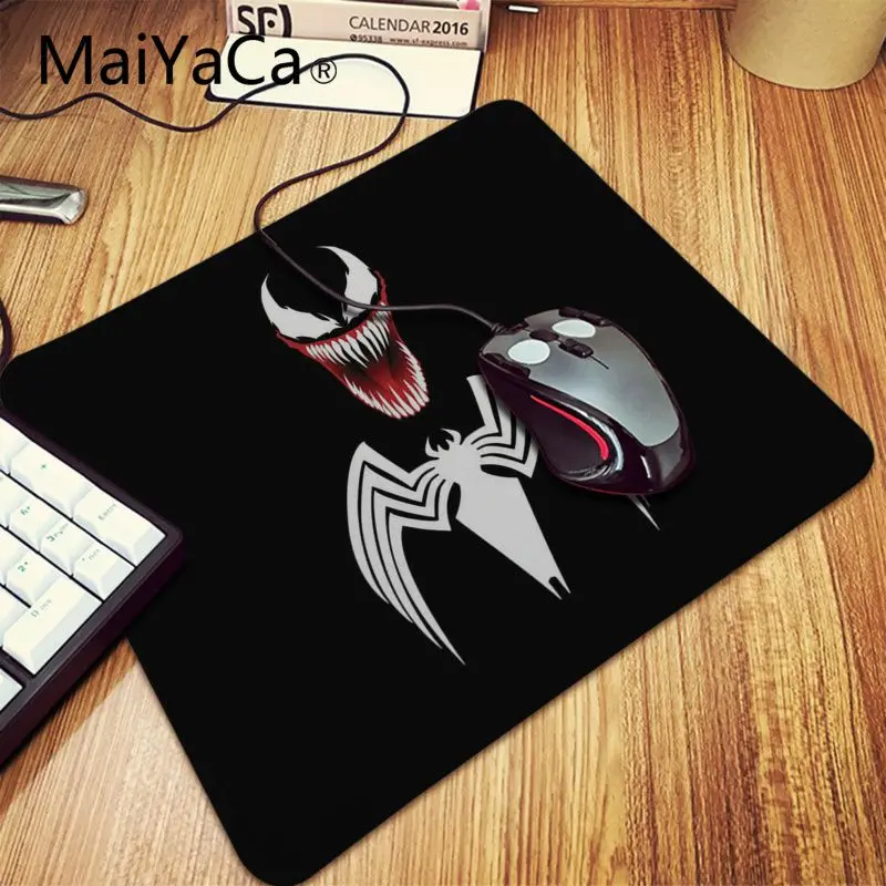 Maiyaca Marvel Venom резиновый коврик для мыши большой игровой коврик для мыши Коврик для мыши для ноутбука клавиатура скоростной коврик для стола коврик - Цвет: Lock Edge 18x22cm