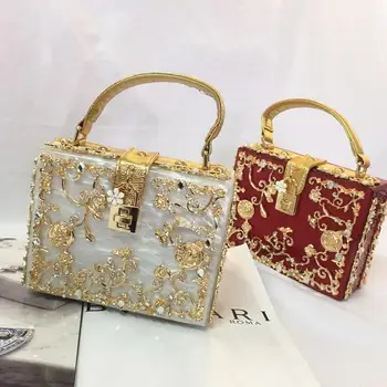 

Bag 2019 new autumn metal flower portable small box bag personality trend single shoulder Messenger bag