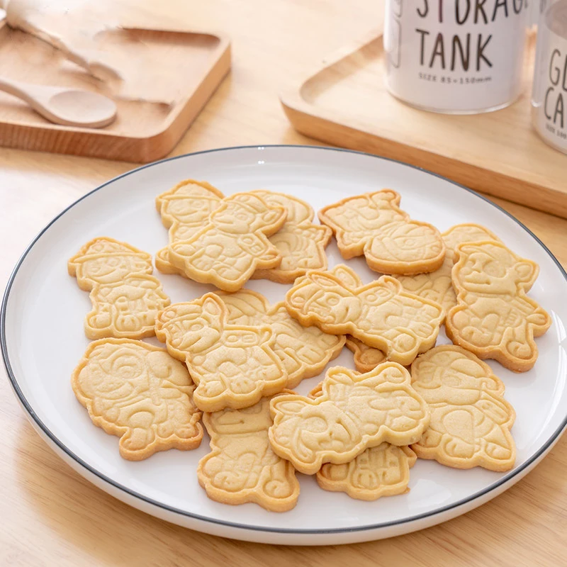 6 pcs Dog Design Birthday Toy DIY Figure Model Cookie Cutters 3D Plastic Pressing Model Toy Children Christmas Gift kitchen tool - Image 4