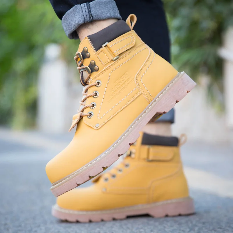 

Autumn and winter men's work boots Martins boots leather England plus velvet warm snow high tide men's boots cotton boots
