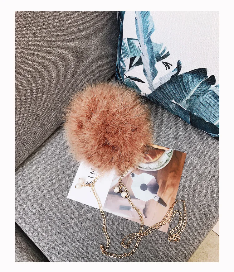 Luxury Designer Fur Purse Women Ostrich Feathers Evening Party Bag Famous Brand Handbag Fall Winter Party Day Cluthes Drop Ship