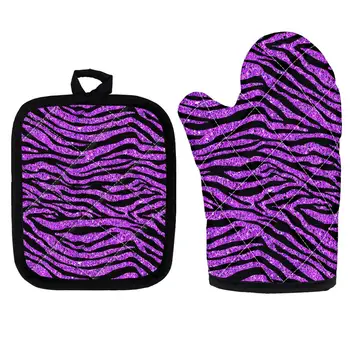 

Fashion Zebra Pattern Purple 2pcs/Set Microwave Oven Gloves Resistant Hot Pads Decorative Kitchen Gift Oven Mitts for BBQ Baking
