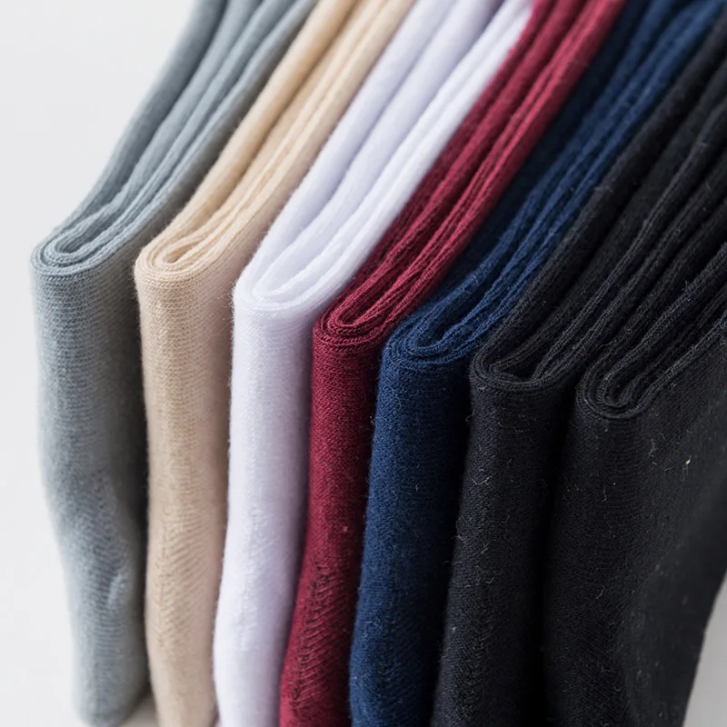 Mode-M-nner-Baumwolle-Socken-Frauen-Streetwear-Kanye-West-Ins-Crew-Socken-Hip-Hop-Brief-Calabasas(4)