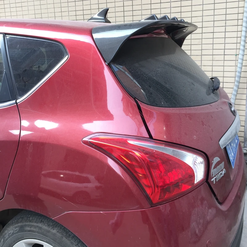 Спойлер для Nissan Tiida высококачественный задний спойлер из углеродного волокна 2011