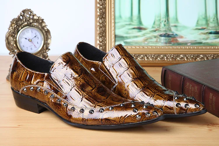 

Loafers Men Genuine Leather Pointed Toe Casual British Style Full Grain Leather Cow Leather Slip-on Rubber Sole