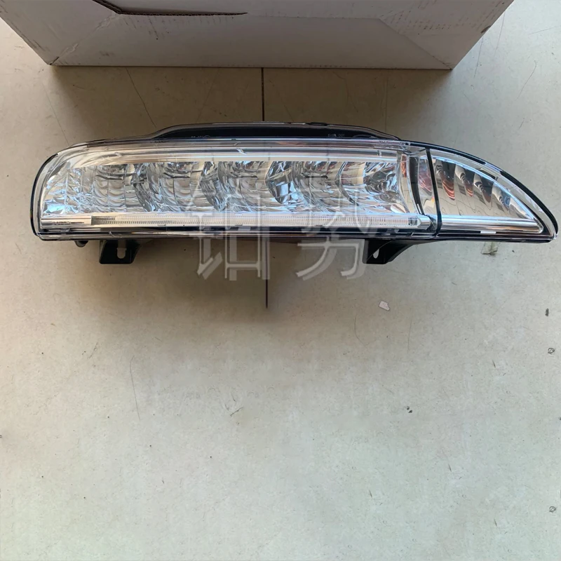 

Additional headlights 2009-2012Por sch eBo xst er2 Gen erat Front bumper light Daytime running light Running light illuminator