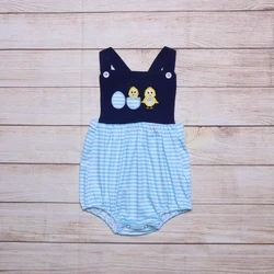 Vêtements d'été pour garçons, barboteuse bleu marine sans manches à rayures bleues, motifs brodés d'œufs de pâques et de poussins pour tout petits 