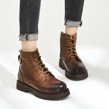 

Women's leather boots