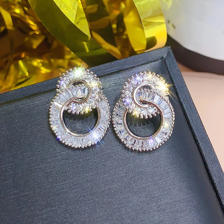

Korea Earrings Jewelry Temperament Simple Retro Long Circle Ear Line Geometric Earrings For Women Statement earrings