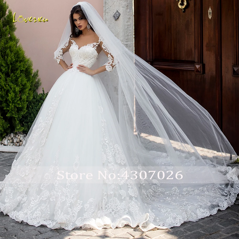 Loverxu Illusion Scoop Ball Gown Wedding Dresses Appliques 3/4 Sleeve Backless Bride Dresses Chapel Train Bridal Gowns Plus Size