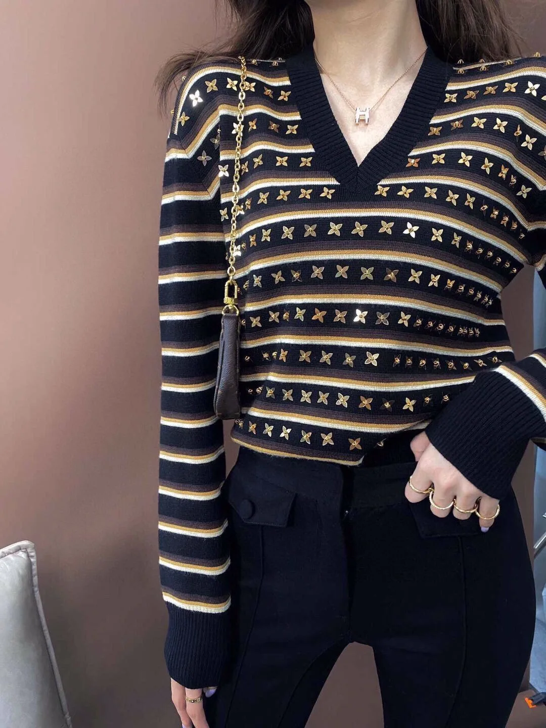 

2020 early autumn new European and American stripes handmade beaded sequins V-neck long-sleeved striped knit sweater women