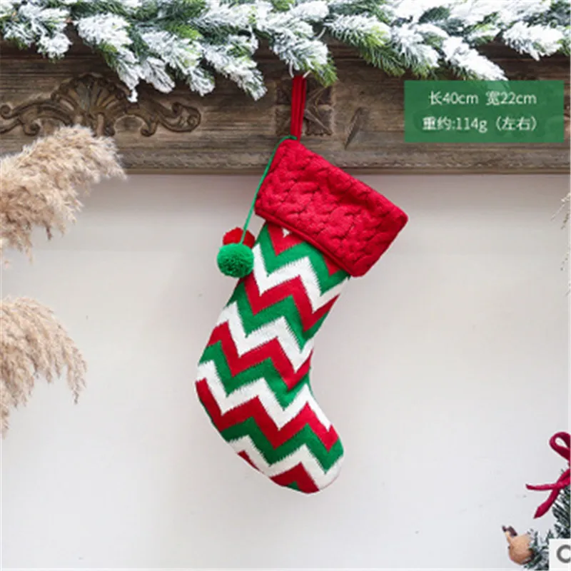 New Arrivals Christmas Stocking Candy Wool Socks Kid Elk Gift Bag Jewelry Knitting Gift - Цвет: Red Green