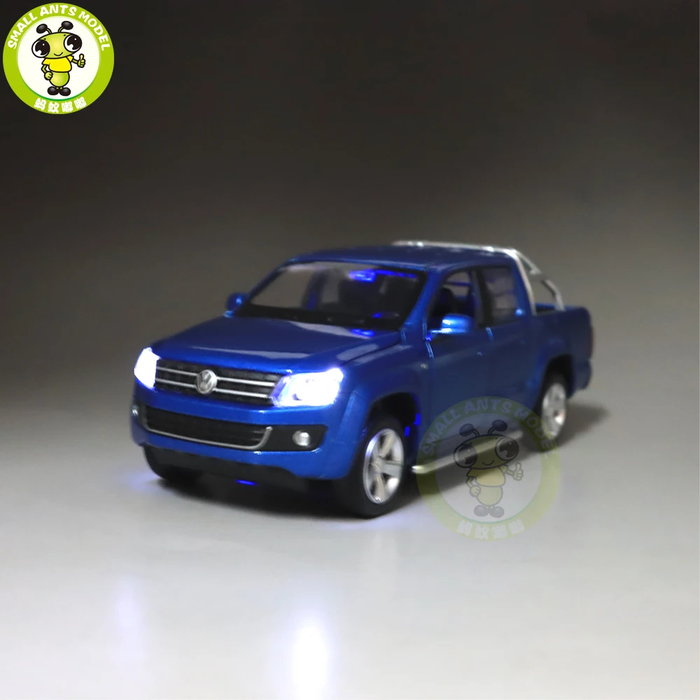 1/30 Caipo AMAROK пикап литая модель автомобиля игрушки для детей оттягивающийся музыкальный светильник подарки для мальчиков девочек