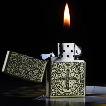 

Unique Retro Metal Constantine Lighter Smoker Old Oil Kerosene Cigarette Lighter Hell Detective Armor Carving gasoline lighters