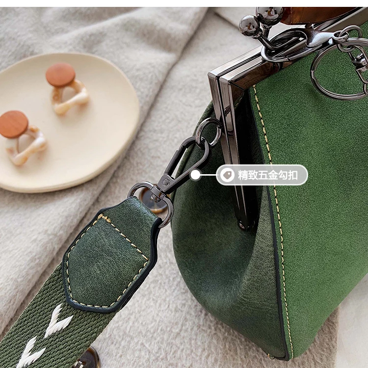 Retro Matte Autumn and Winter Women's Bag New Wave Fashion Wild Messenger Bag Wide Shoulder Strap Bag gg