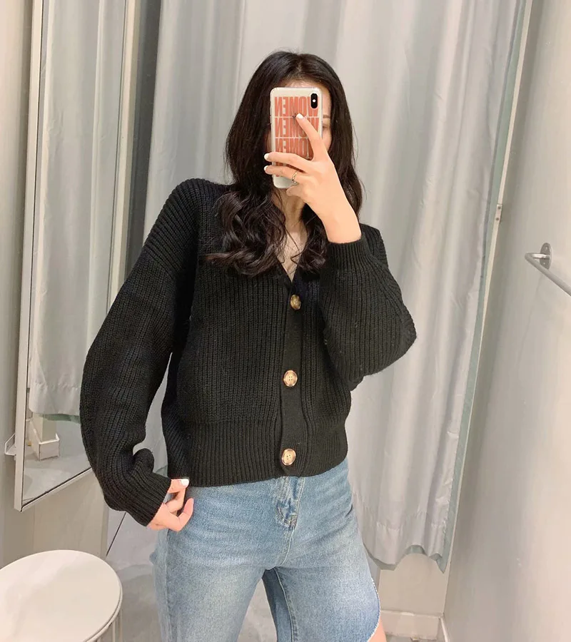New Elegant Fashion Warm Autumn Winter Women Cardigan Bat Sleeve Sweater Short Korean V Neck Knit Cashmere Loose Tops Button