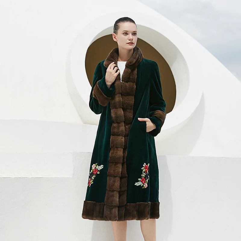 Ftangaiur Winter Import Velvet Mink Coat For Female Embroidery Slim Natural Fur Coat Women's X-Long Real Mink Fur Coats