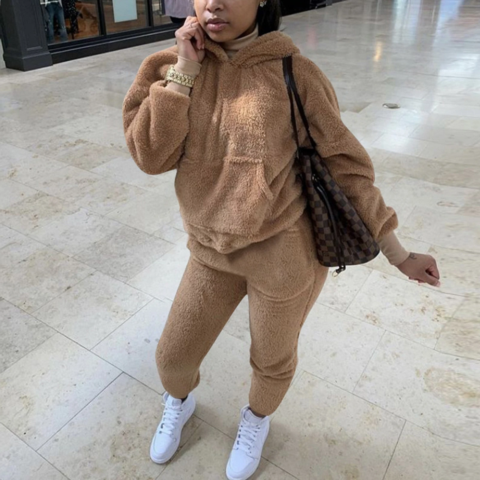 

Women Solid Plush Thick Hoodies Two Piece Set Fleece Hooded Long Sleeve Pocket Sweatshirts Top Pencil Pants Casual Tracksuit